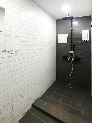Design Ortak Ranzalı Oda, Sadece kadınlar için