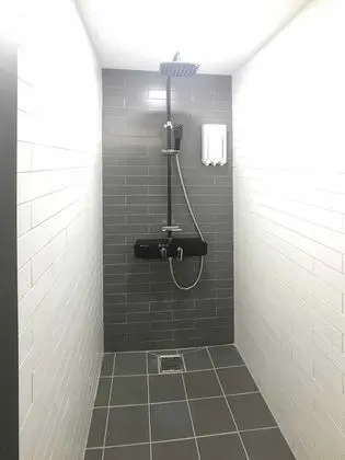 Design Ortak Ranzalı Oda, Sadece kadınlar için