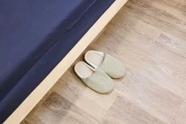 Basic Tek Büyük Yataklı Oda