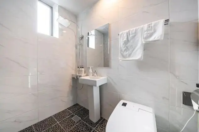 Tek Büyük Yataklı Oda, Sigara İçilmez