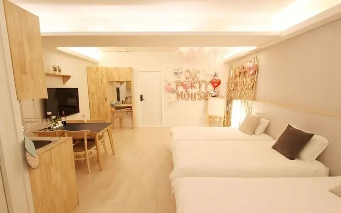 Oda (Party room)