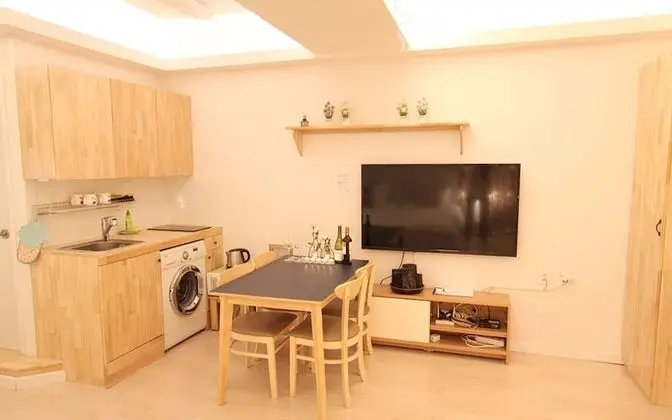 Oda (Party room)