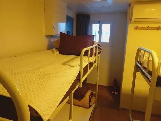 Shared Dormitory, Mixed Dorm with Ensuite Bathroom (6 people, Foreigners Only)