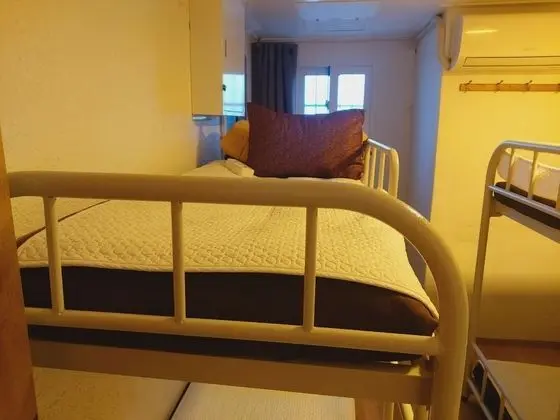 Shared Dormitory, Mixed Dorm with Ensuite Bathroom (6 people, Foreigners Only)