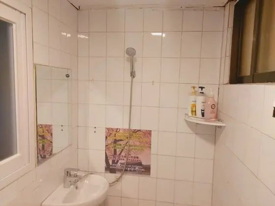 Shared Dormitory, Mixed Dorm with Ensuite Bathroom (6 people, Foreigners Only)