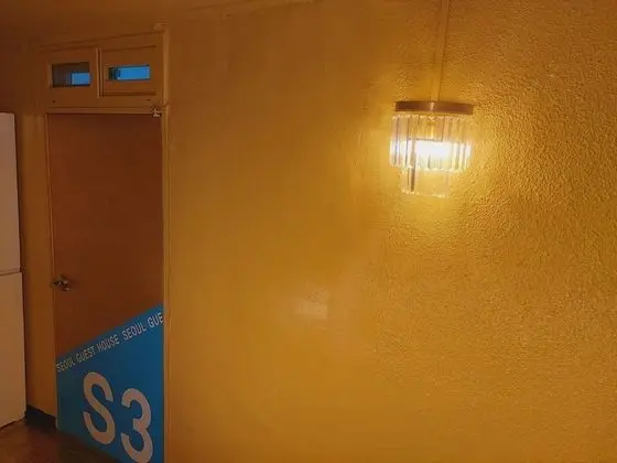 Shared Dormitory, Women only with Ensuite Bathroom (4 people, Foreigners Only)