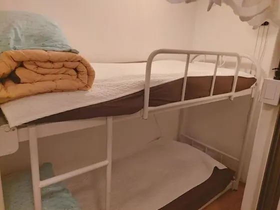 Shared Dormitory, Women only with Ensuite Bathroom (4 people, Foreigners Only)