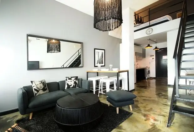 DUPLEX SUITE (No Children allowed)