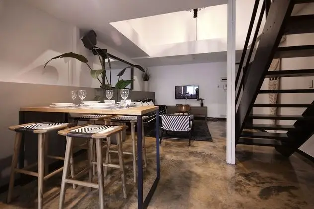 DUPLEX SUITE (No Children allowed)