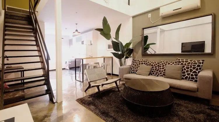 DUPLEX SUITE (No Children allowed)