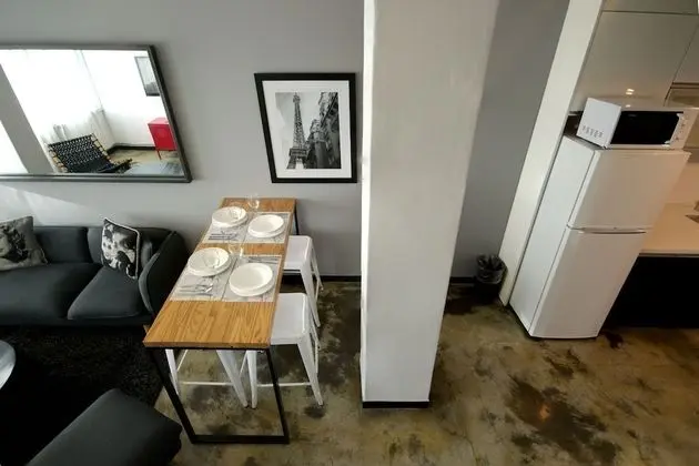 DUPLEX SUITE (No Children allowed)