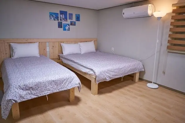 Üç Kişilik Oda