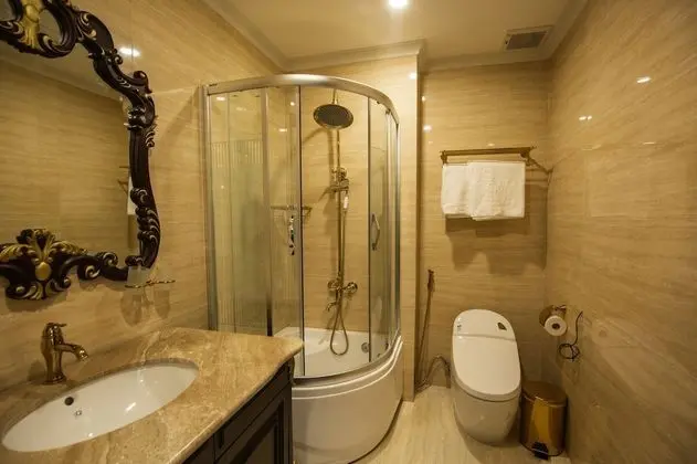 Deluxe Oda, Balkon