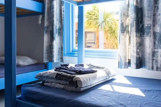 Standard Ortak Ranzalı Oda (Girls Only Ensuite Dorm)