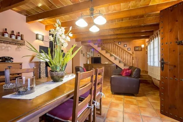 Family Villa, 3 Yatak Odası, Kişiye Özel Havuzlu