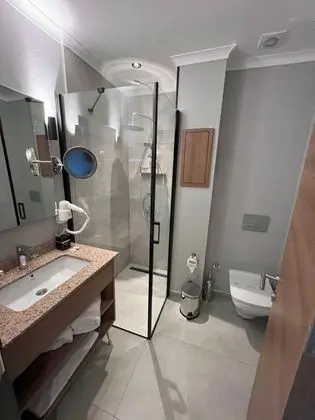 Bağlantılı Standard Oda