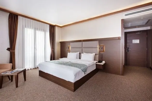Economy Standard Double Room (Basement Floor)