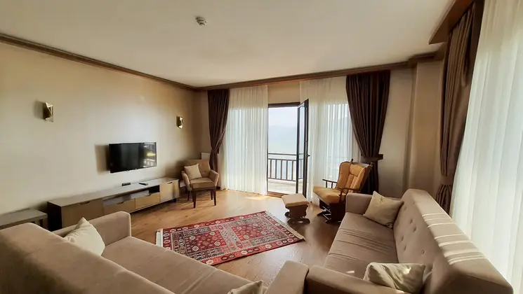 Junior Suite Custom Oda