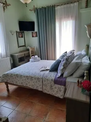 Superior Tek Büyük Yataklı Oda, 1 Çift Kişilik Yatak, Sigara İçilmez, Dağ Manzaralı