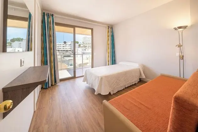 Family Oda, Balkon, Deniz Manzaralı (2 adults + 2 children)