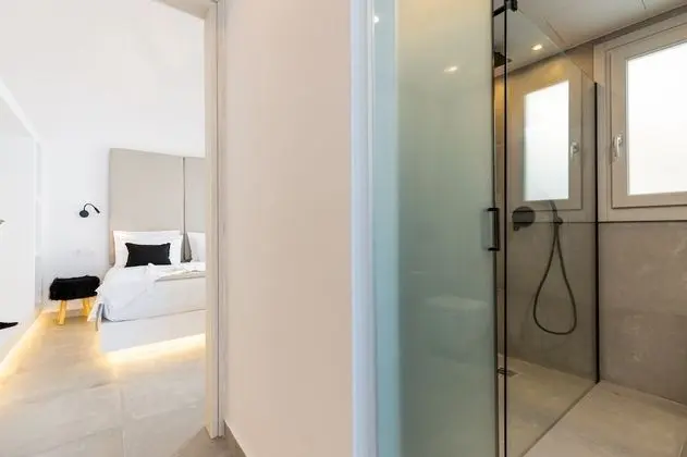 Executive Süit (Heated Swimming Pool)