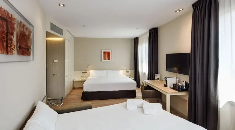Classic Oda, 3 Tek Kişilik Yatak (with Extra Bed)