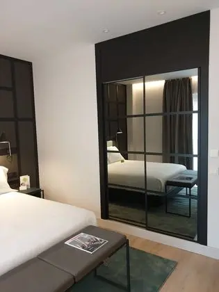 Classic Tek Büyük Yataklı Oda