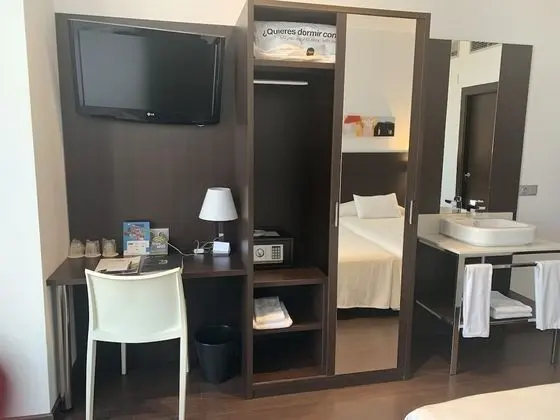 Üç Kişilik Oda (3 adults)