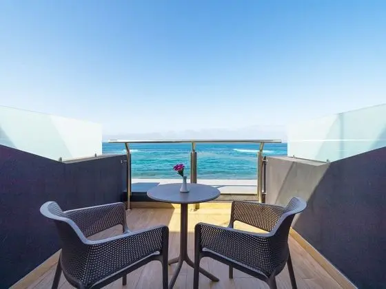 Superior Oda, Deniz Manzaralı