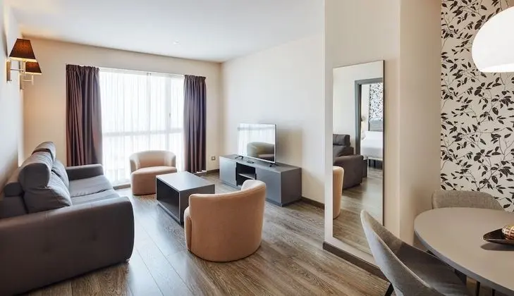 Junior İki Ayrı Yataklı Oda