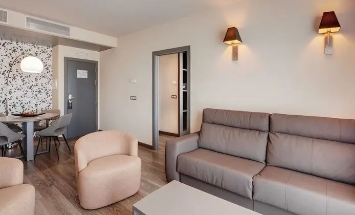 Junior İki Ayrı Yataklı Oda