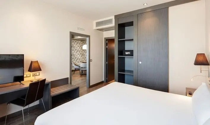 Junior İki Ayrı Yataklı Oda