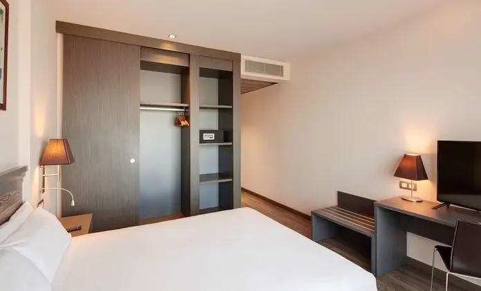 Standard Double or Twin Room Single Use