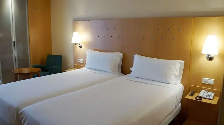 Classic Tek Büyük Yataklı Oda