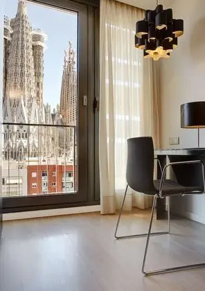 Classic Tek Büyük Yataklı Oda, 1 Çift Kişilik Yatak (Sagrada Familia View)