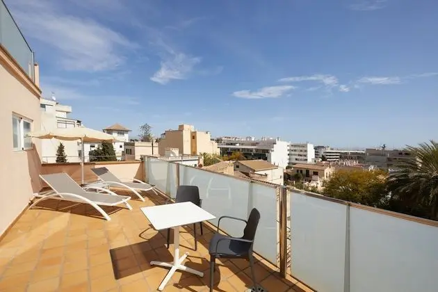 Superior Oda, Balkon, Deniz Manzaralı