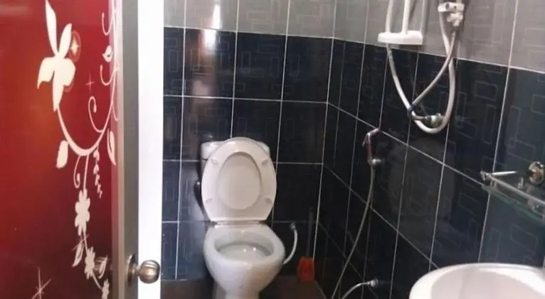 Üç Kişilik Oda