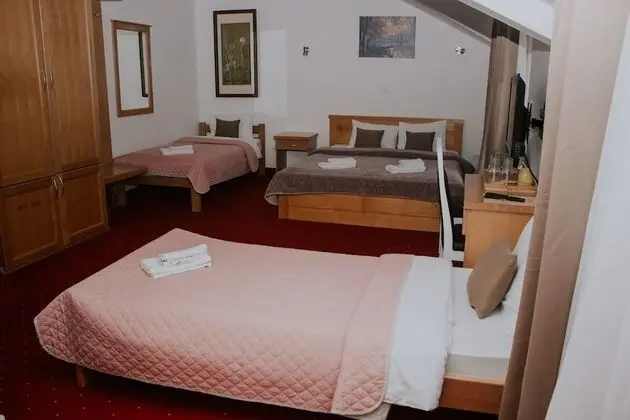 Dört Kişilik Oda, Balkon