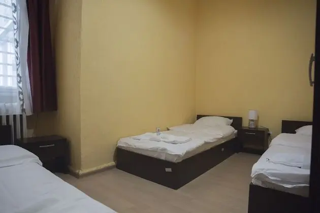 Standard Üç Kişilik Oda, 3 Tek Kişilik Yatak