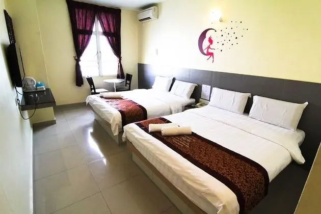 Deluxe Dört Kişilik Oda
