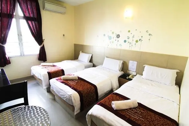Deluxe Üç Kişilik Oda, 3 Tek Kişilik Yatak