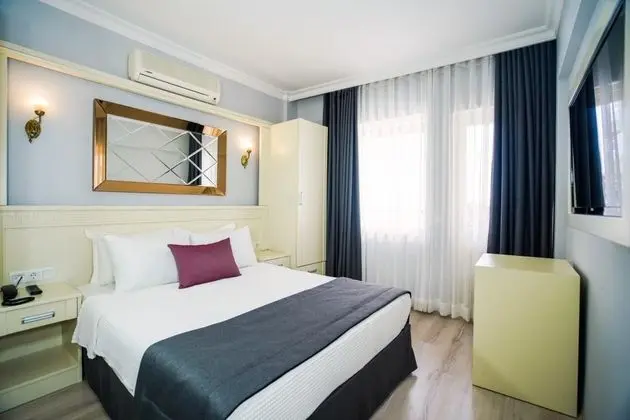Çift Kişilik,şehir Manzaralı