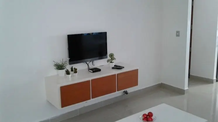 Basic Apart Daire, 1 Yatak Odası, Mutfak, Havuz Manzaralı