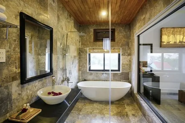 Superior Tek Büyük Yataklı Oda, Balkon