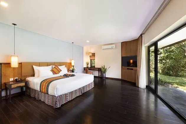 Villa, Bahçe Manzaralı