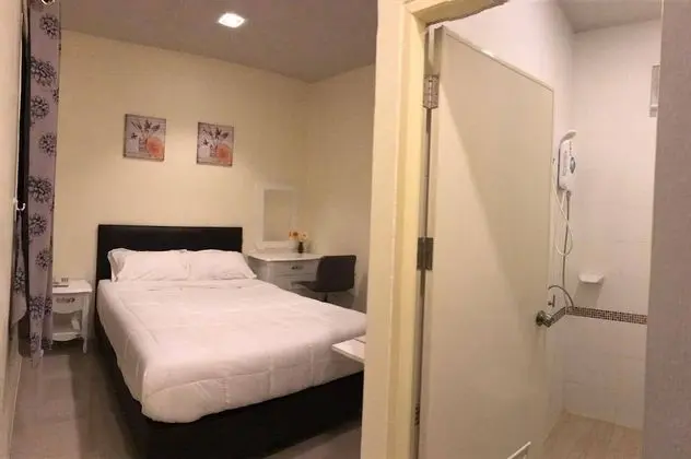 Standard Tek Büyük Yataklı Oda