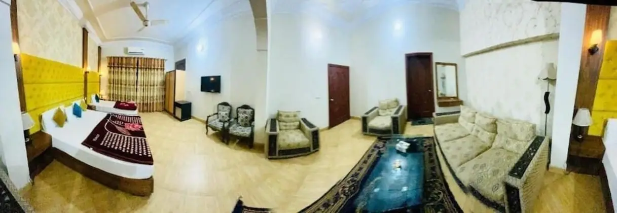Deluxe Tek Büyük Yataklı Oda