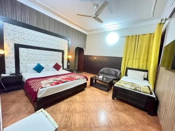 Deluxe Üç Kişilik Oda