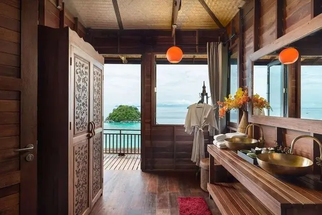 Grand Deluxe Seaview