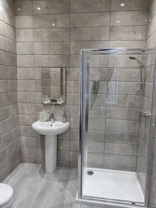 Deluxe Tek Büyük Yataklı Oda, Banyolu/Duşlu